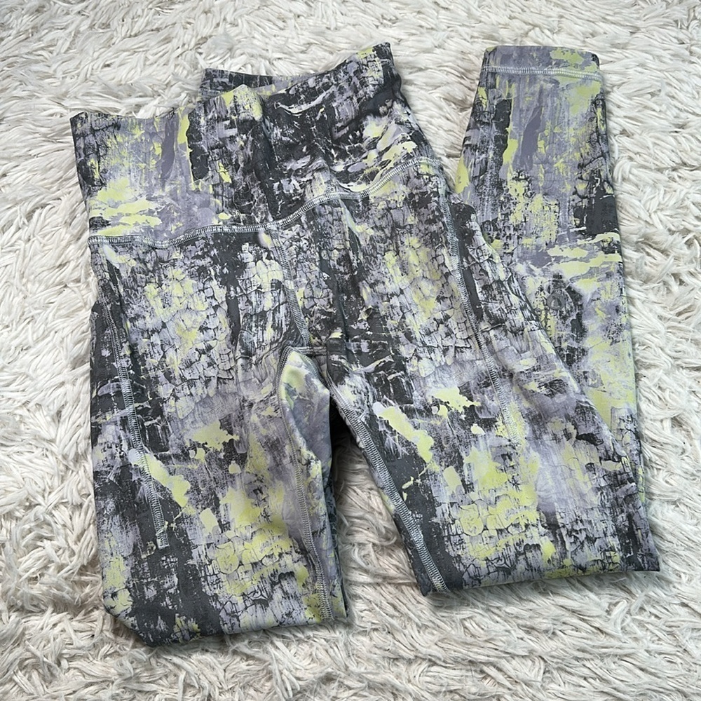 Lululemon Wunder Train HR Tight with Pockets 25" Cinder Grain Smoked Spruce